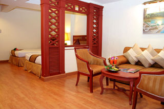Sea Pearl Beach & Spa Patong Exterior foto